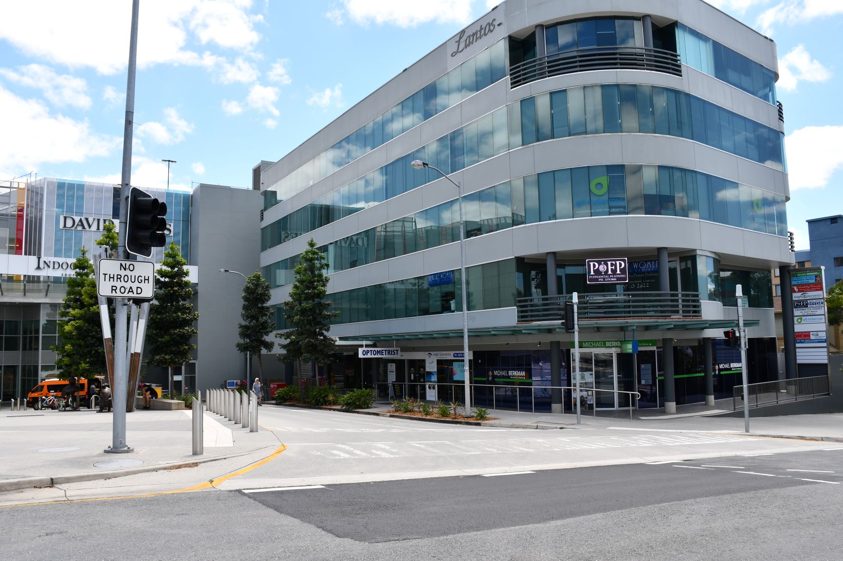 LANTOS PLACE - Indooroopilly